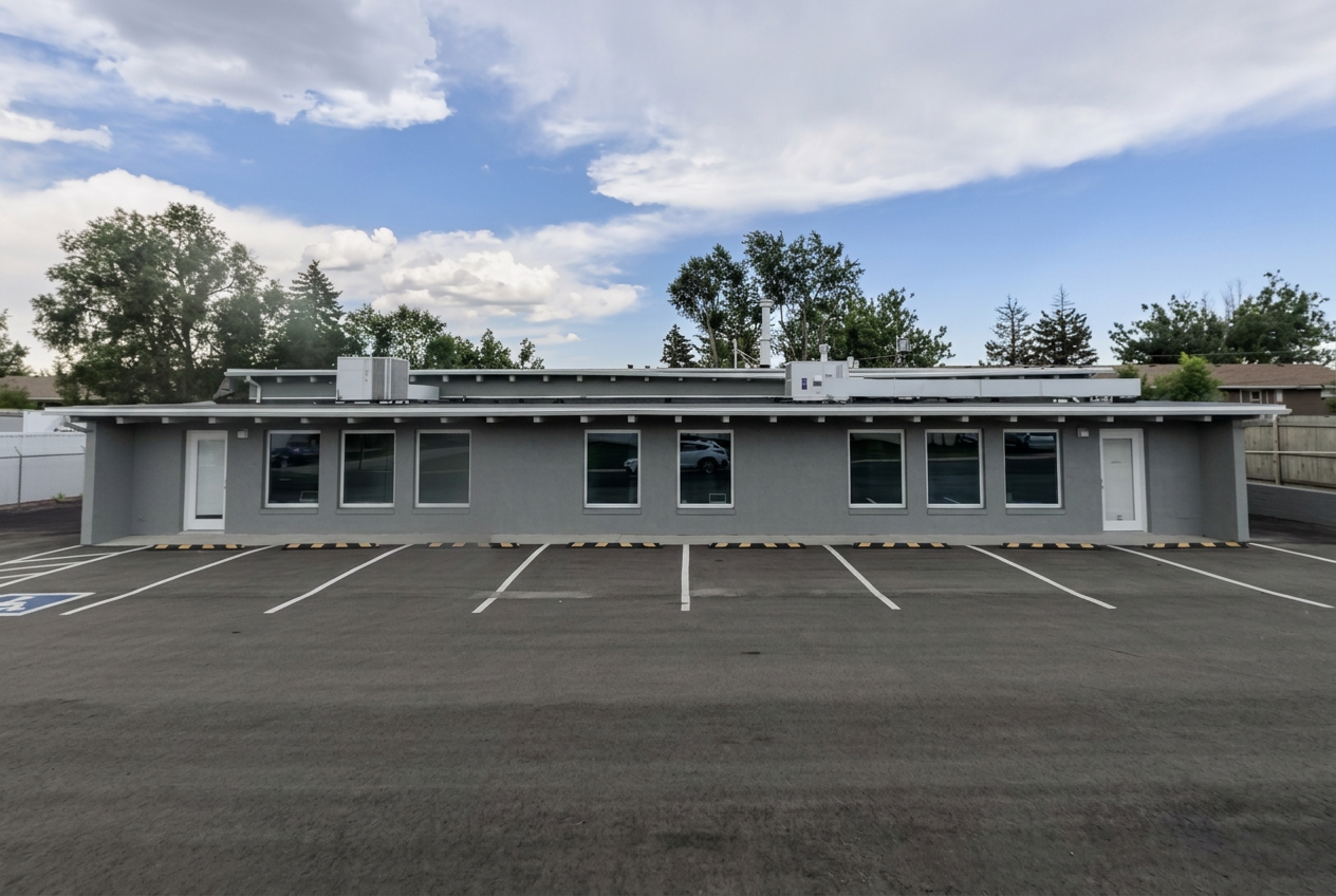 Divine Dallas Dent shop exterior at the Colorado Springs, CO location